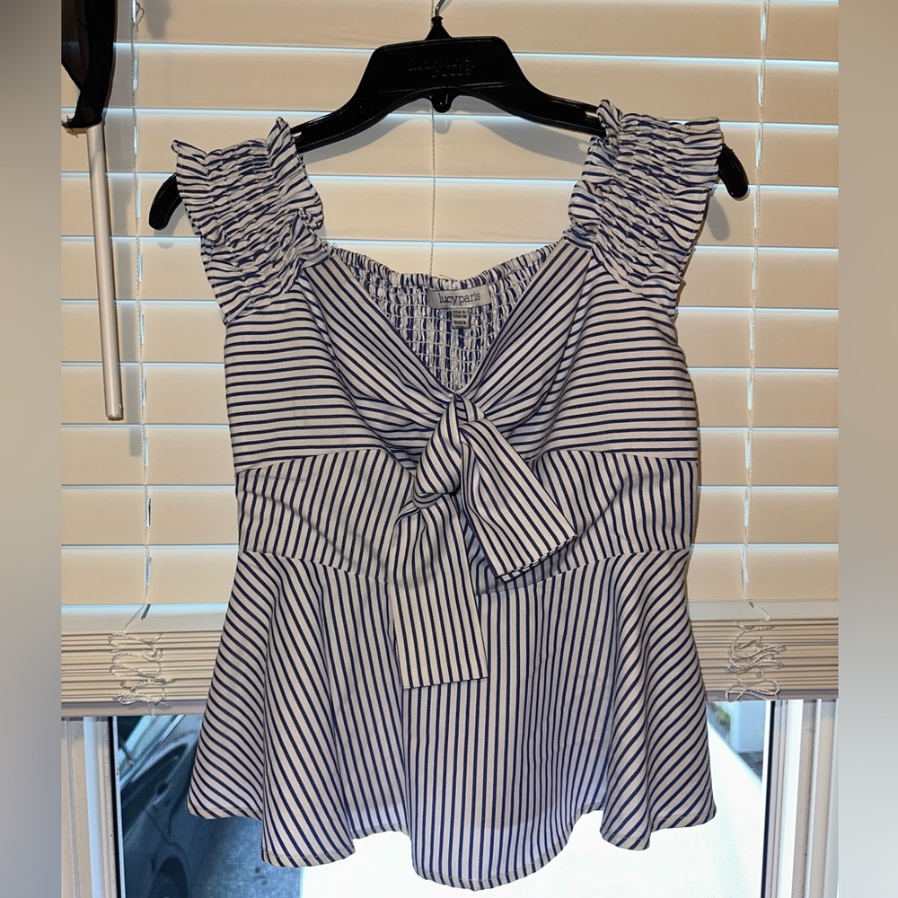 Lucy Paris top